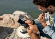 Trik Biar Baterai HP Android Tetap Awet Saat Liburan Tanpa Panik Cari Colokan