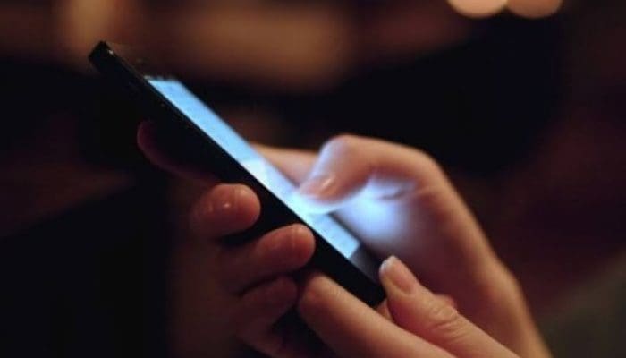 6 Fitur Tersembunyi di HP yang Sering Diabaikan Padahal Berguna Banget