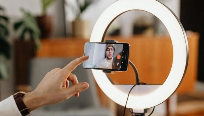 5 HP Murah Buat Live Streaming TikTok Sehari-Hari